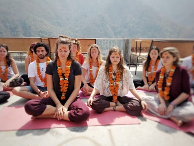 yogalehrer ausbildung in indien