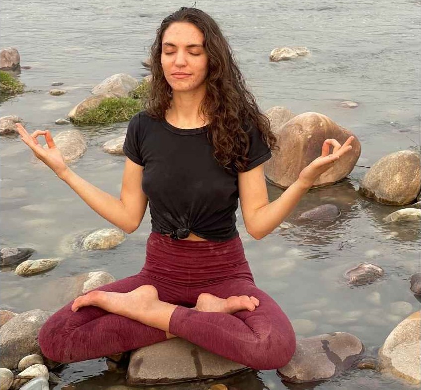 cross legged yoga pose